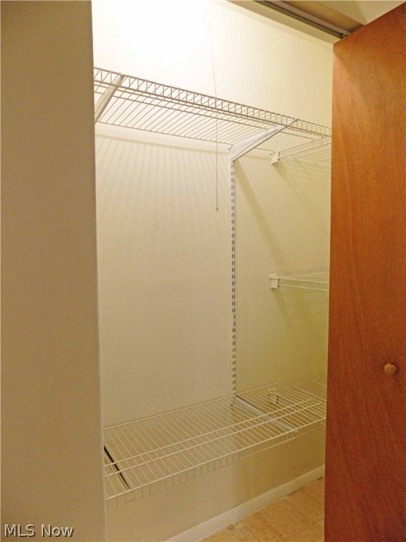 Blue Grass Manor - Residential