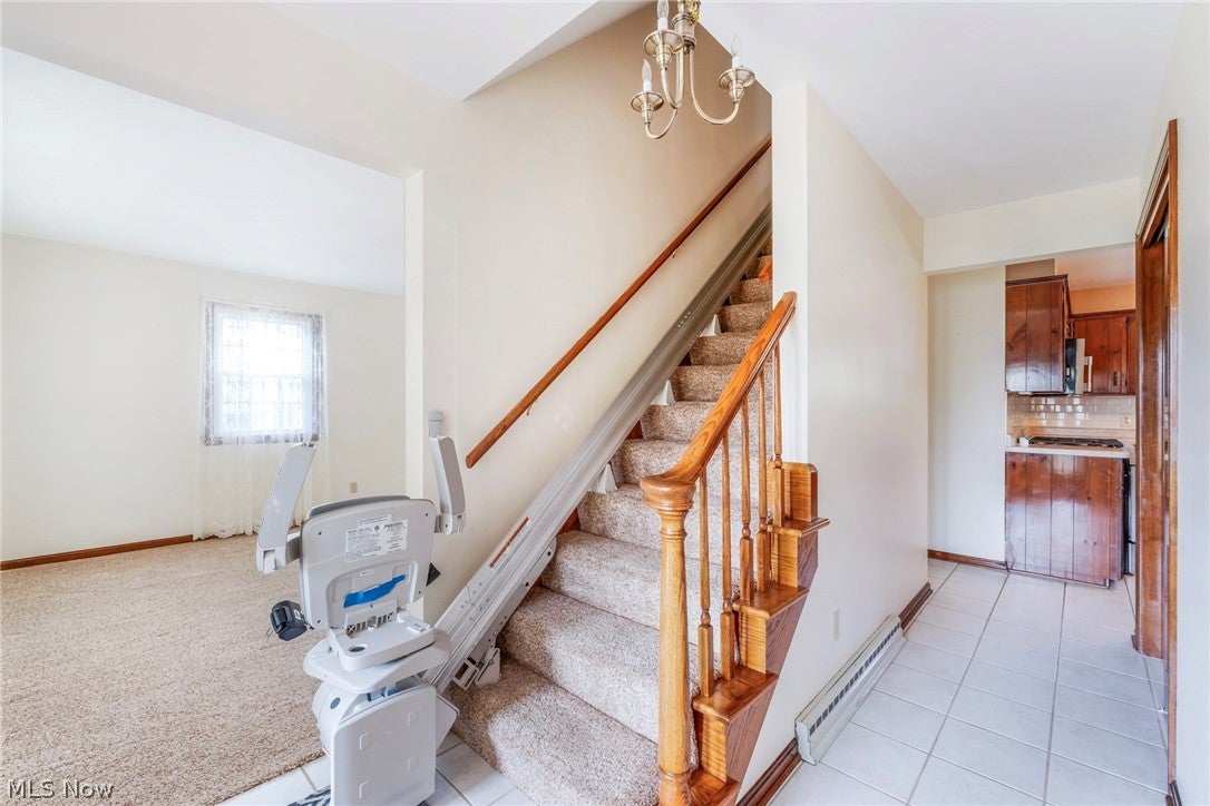 4438 Williamsburg Drive