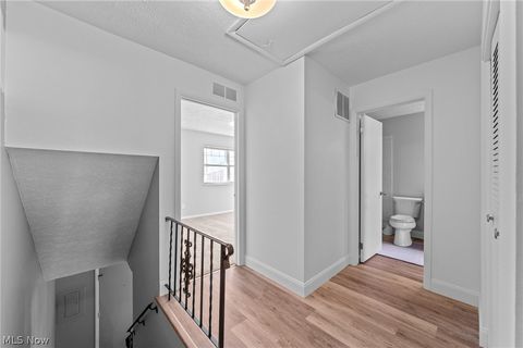 Tiny photo for 3632 Kenwood Drive #84, Uniontown, OH 44685 (MLS # 5187719)