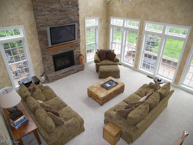 Signature/Solon Ph 02 - Residential Lease