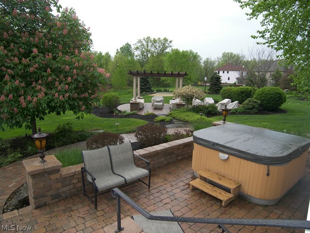 Signature/Solon Ph 02 - Residential Lease