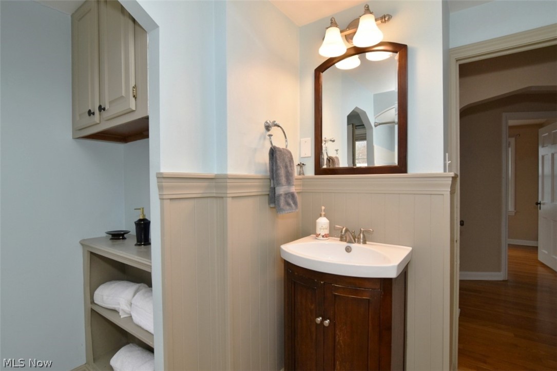 Meadowbrook 04/A Scholls - Residential