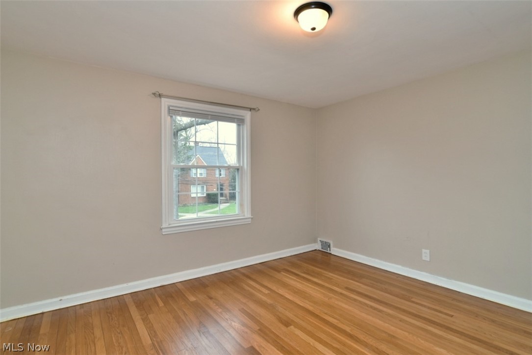 Meadowbrook 04/A Scholls - Residential