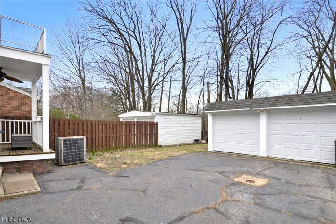 Meadowbrook 04/A Scholls - Residential