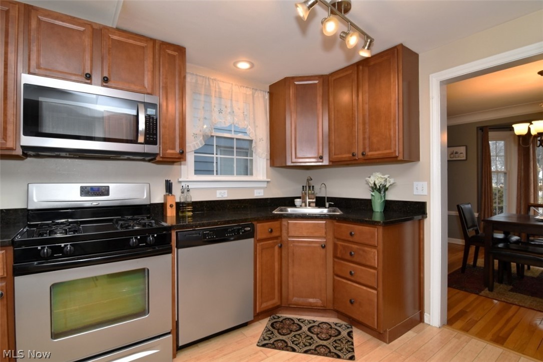 Meadowbrook 04/A Scholls - Residential