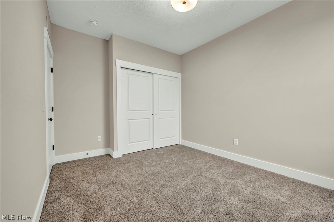 Spring Hill Villas - Residential