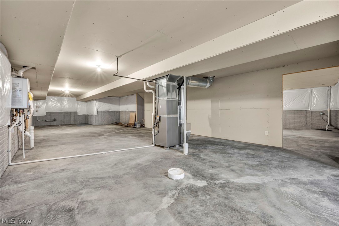 Spring Hill Villas - Residential