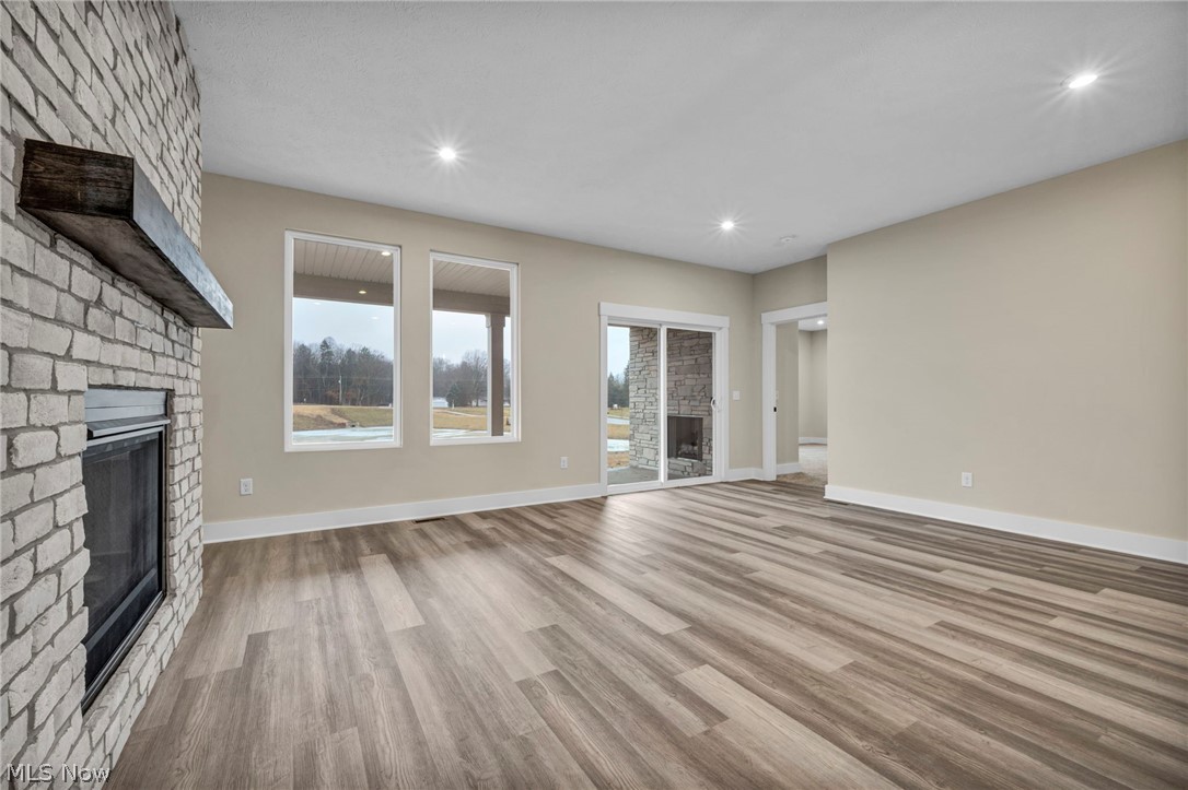 Spring Hill Villas - Residential