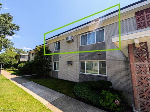 Tiny photo for 1402 Golden Gate Boulevard #G201, Mayfield Heights, OH 44124 (MLS # 5239260)