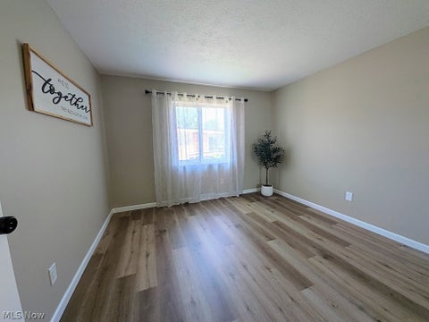 Tiny photo for 1402 Golden Gate Boulevard #G201, Mayfield Heights, OH 44124 (MLS # 5239260)