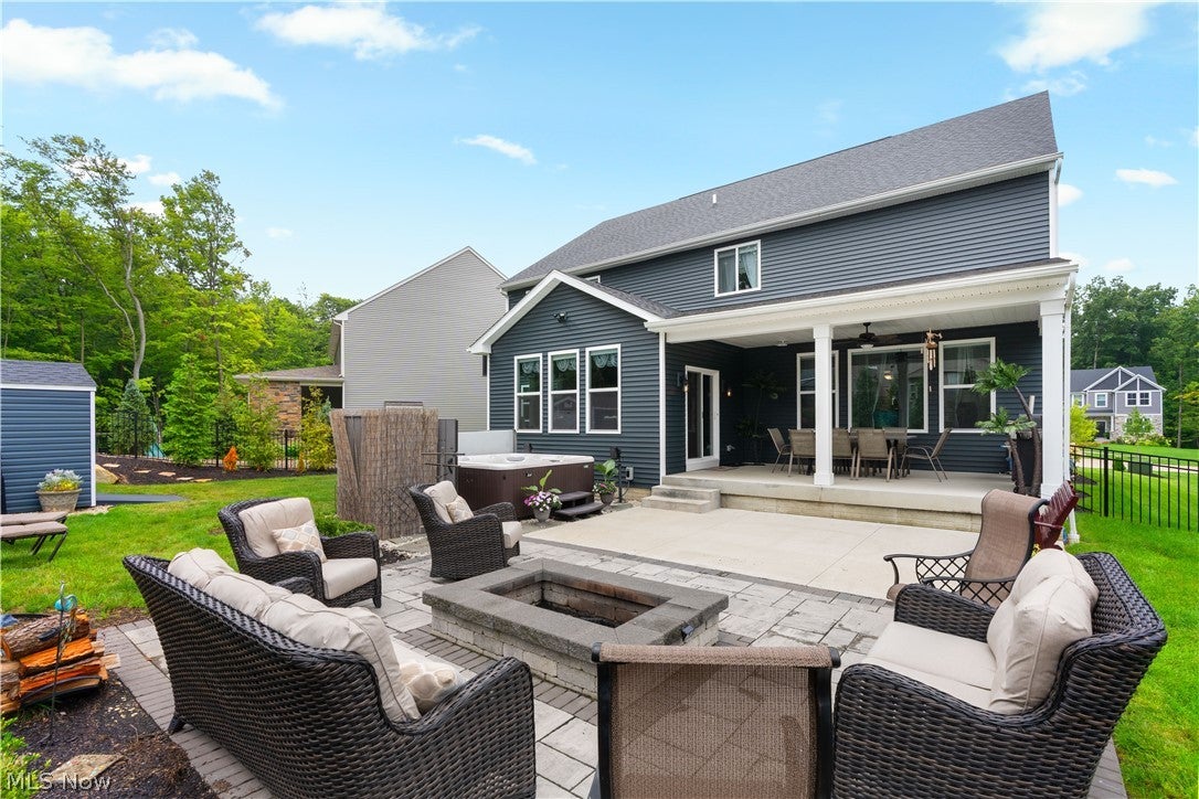 2761 Weeping Pine Drive