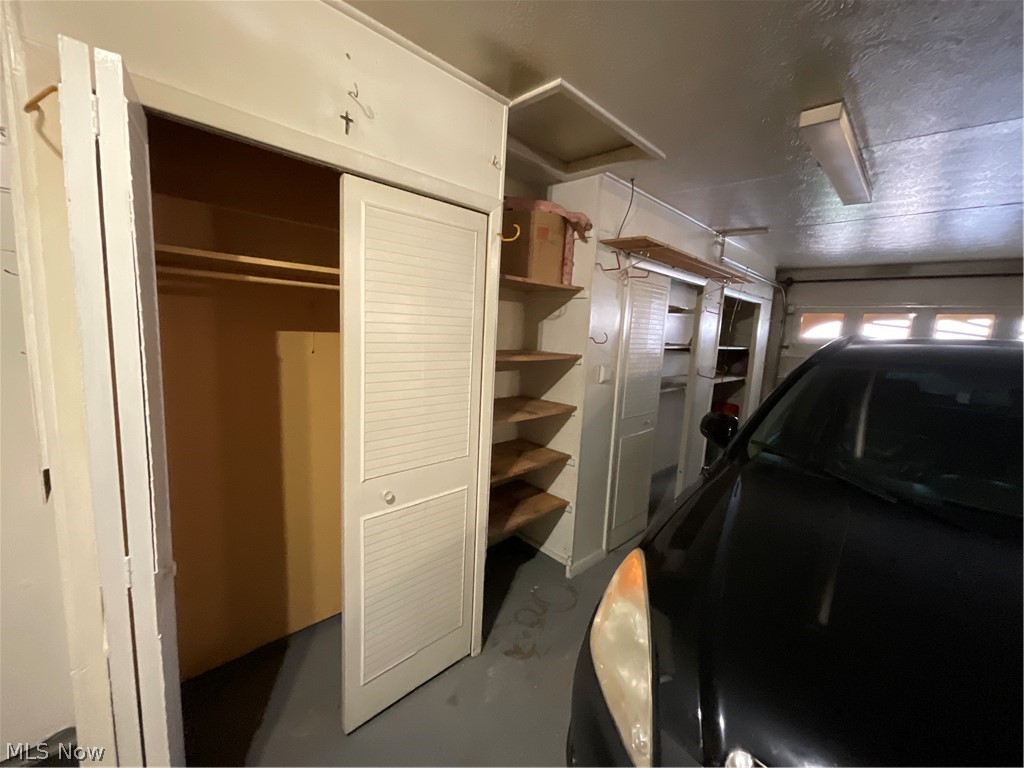 Devon Drive - Residential