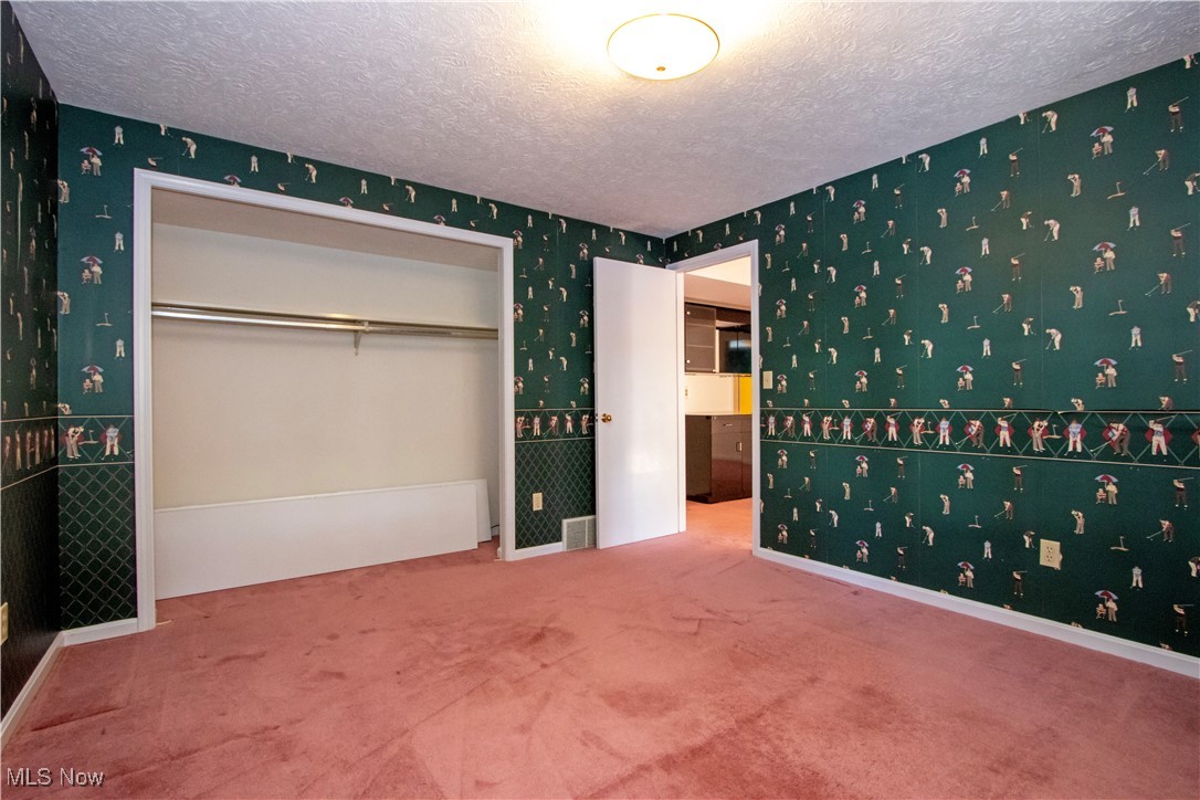 Forest Cr Estate - Residential