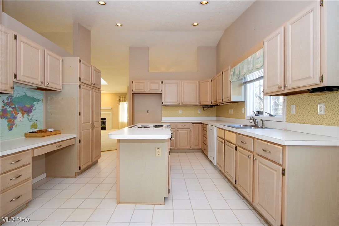 Forest Cr Estate - Residential