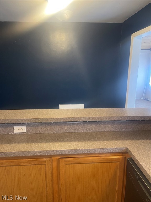 Milan S Kapels - Residential