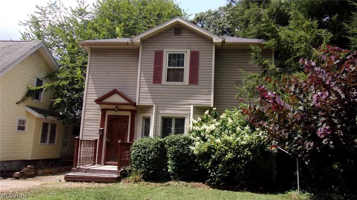 North-End Two Story, with 4 bedrooms and 2 baths, large living room. Needs some attention! "Seller will not complete any repairs to the subject property, either lender or buyer requested. The Property is sold in AS IS condition" This is a Freddie Mac HomeSteps property, First Look Initiative for first 20 days on market for owner occupant purchases only, thru September 23, 2019. Investors offers will be considered after 20 days. Earnest money, proof of funds or Pre-Approval letter along with additional addenda REQUIRED with all accepted offers. Buyer pays conveyance fee. See Attached documents required for all offers. Must await signed contract package for accepted offer. SELLER HAS REQUESTED HIGHEST AND BEST WITH A DEADLINE OF 10AM ON 9/19/2019.