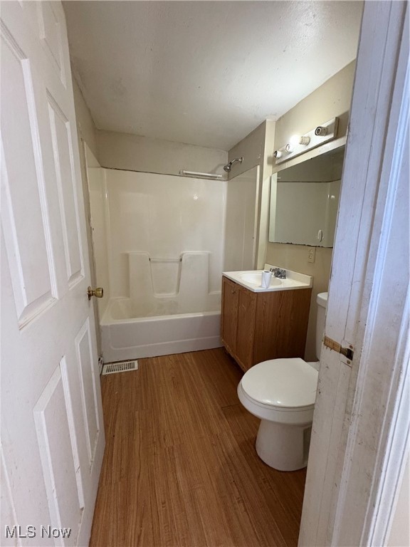 228 N Huntington Street, Medina, Ohio image 17