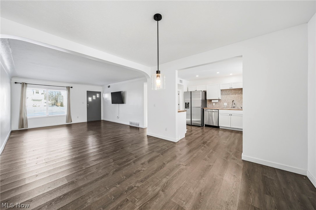 Euclid 20 - Residential