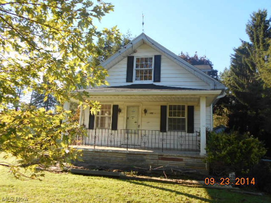 Nice 3bed/1 bath cape on quiet street with almost an acre of land.  This home has good layout, nice yard, park like setting, big rooms and lots of storage. This is a Fannie Mae Homepath property. Call listing agent for details.  Selling as is. 1000.00 min EMD. Buyer responsible for any inspections and repairs needed.