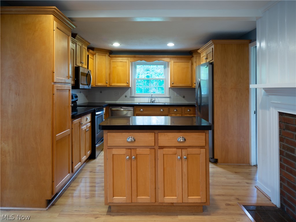 Cedric Morrison - Residential