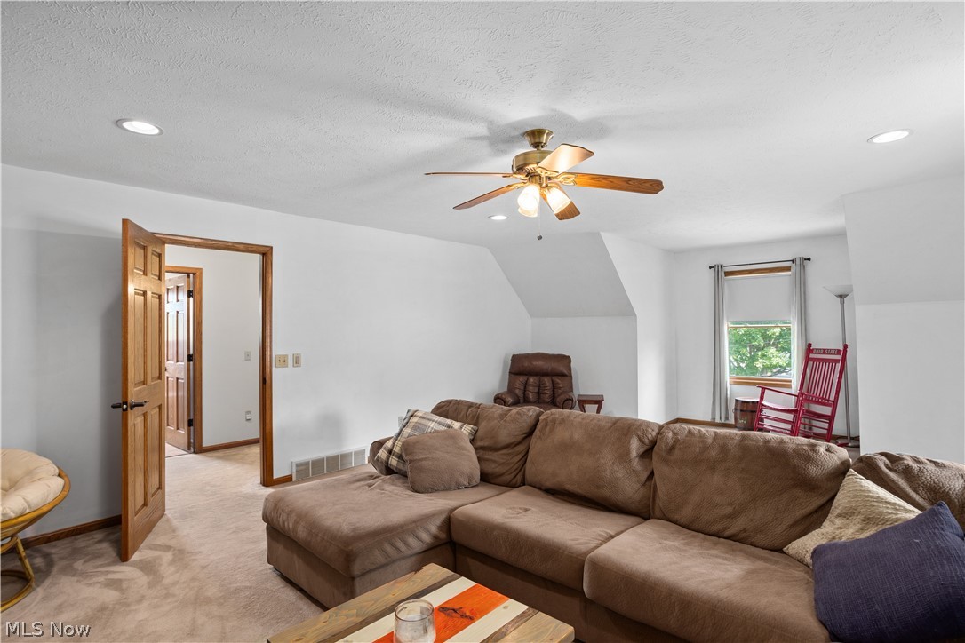 Village/Willoughby 13 - Residential