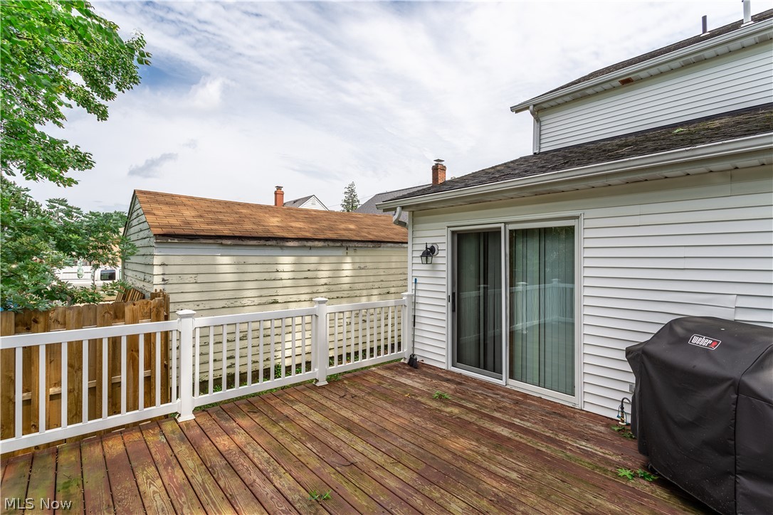 Village/Willoughby 13 - Residential