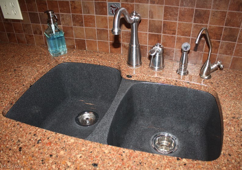 Baldwin House Condo - Residential