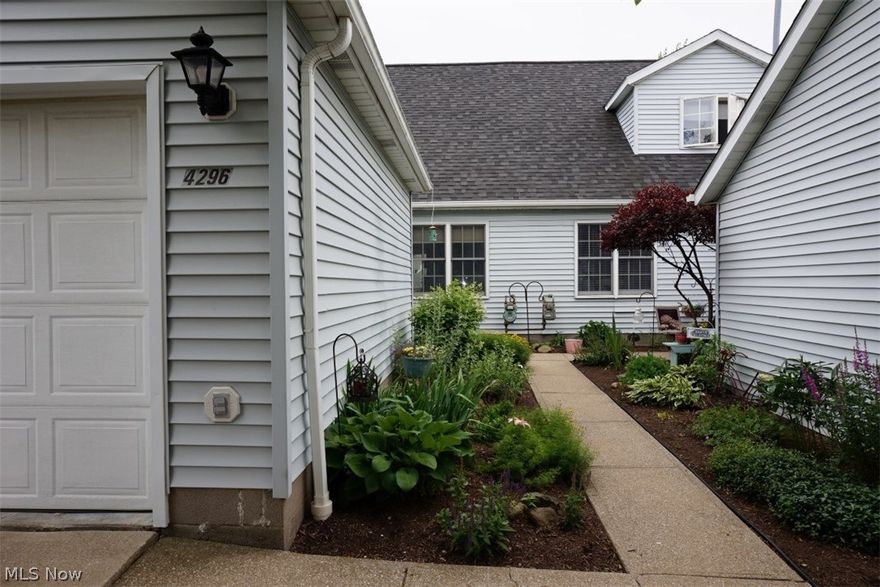 Great Opportunity with this Cluster/Townhouse/Cape Cod Condo. Your new home offers a 1st floor Master Bedroom & full bathroom, 1st floor laundry room with direct access to the attached 2 car garage.  All appliances stay. There is plenty of storage and counter space in the large kitchen.  The Formal Dining area flows into the open & spacious Family room, accented by the gas fireplace, vaulted ceiling and private patio.  The 2nd floor Bedroom/Loft has its own, full bathroom with. Exterior maintenance of building and grounds done by the Association! Excellent opportunity for that person who want to downsize but still have space!