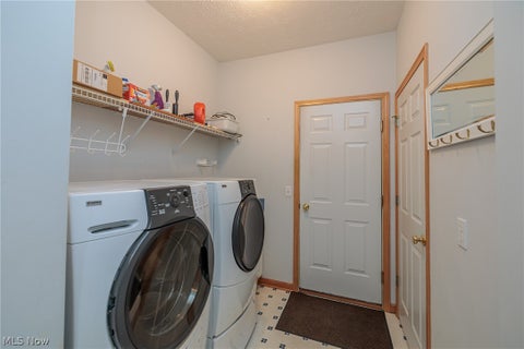 Tiny photo for 15271 Oak Hollow Lane, Strongsville, OH 44149 (MLS # 5254793)