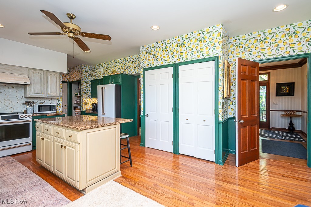 22229 Arbor Cliff Lane, Rocky River, Ohio image 26