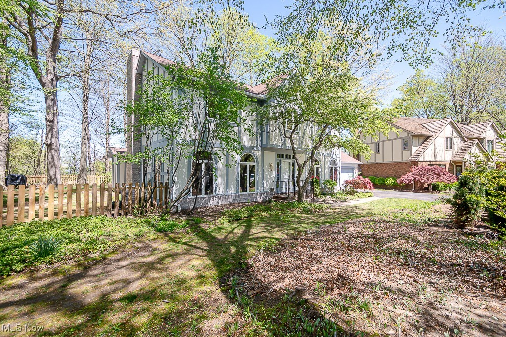 22229 Arbor Cliff Lane, Rocky River, Ohio image 6