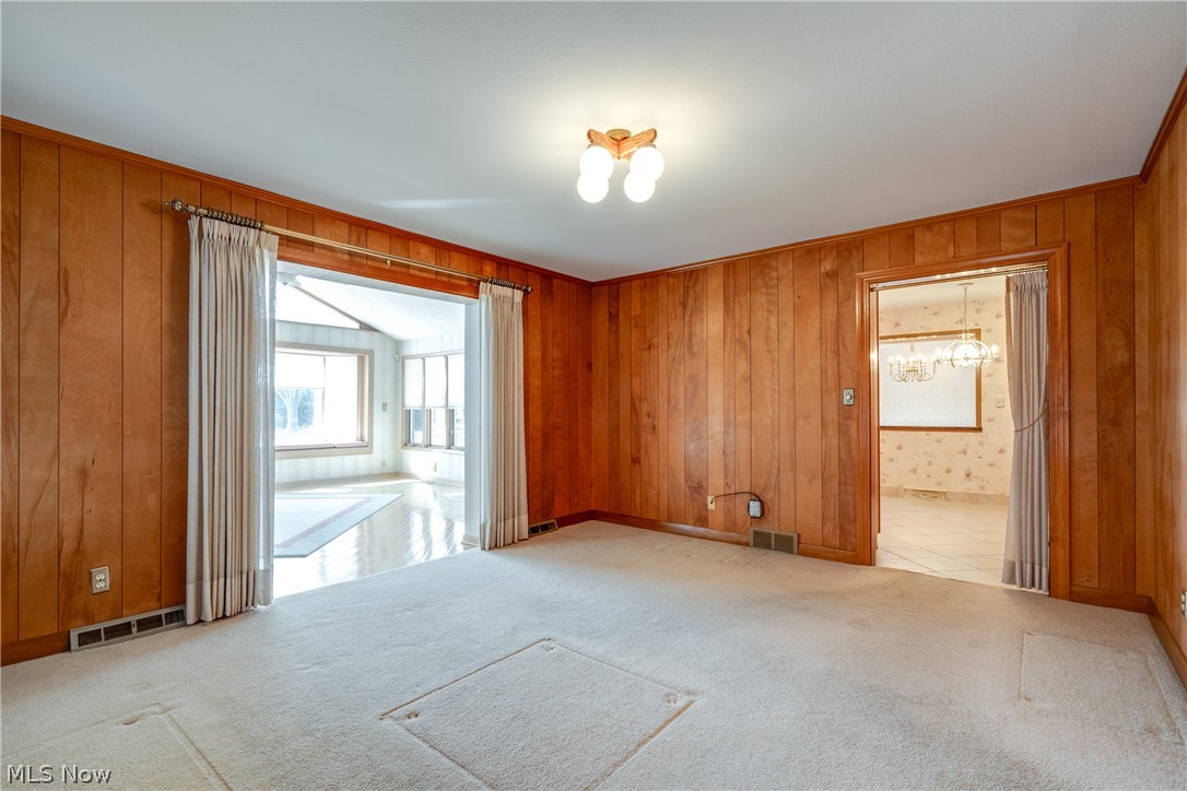 Skyln Heights - Residential