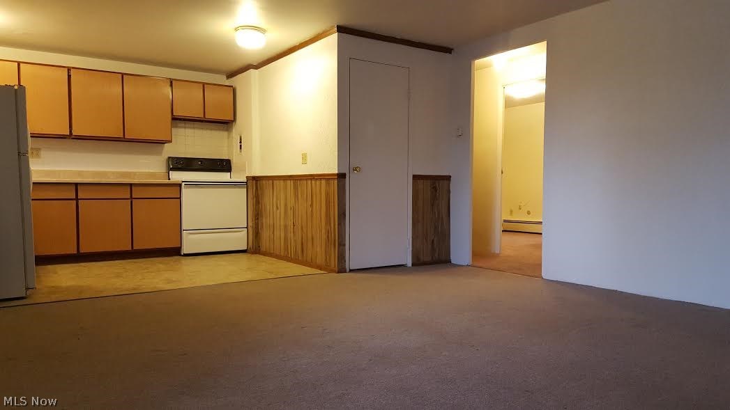 Lancaster Estates - Residential Lease