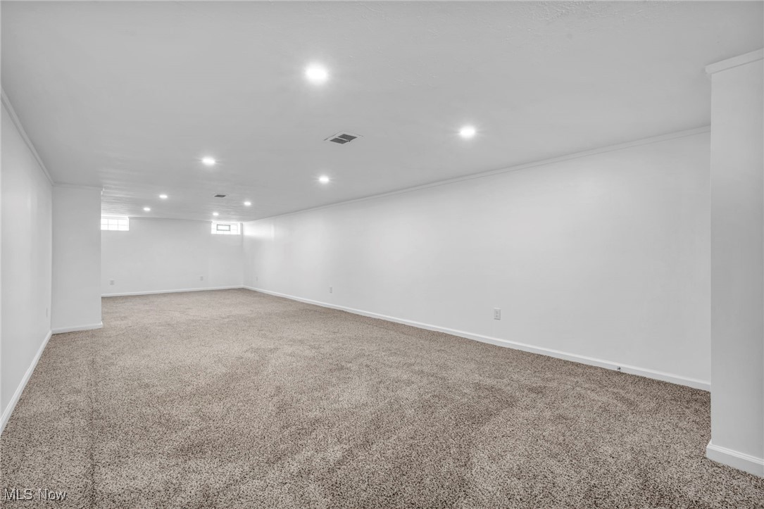 1030 Lloyd Road, Wickliffe, Ohio image 26