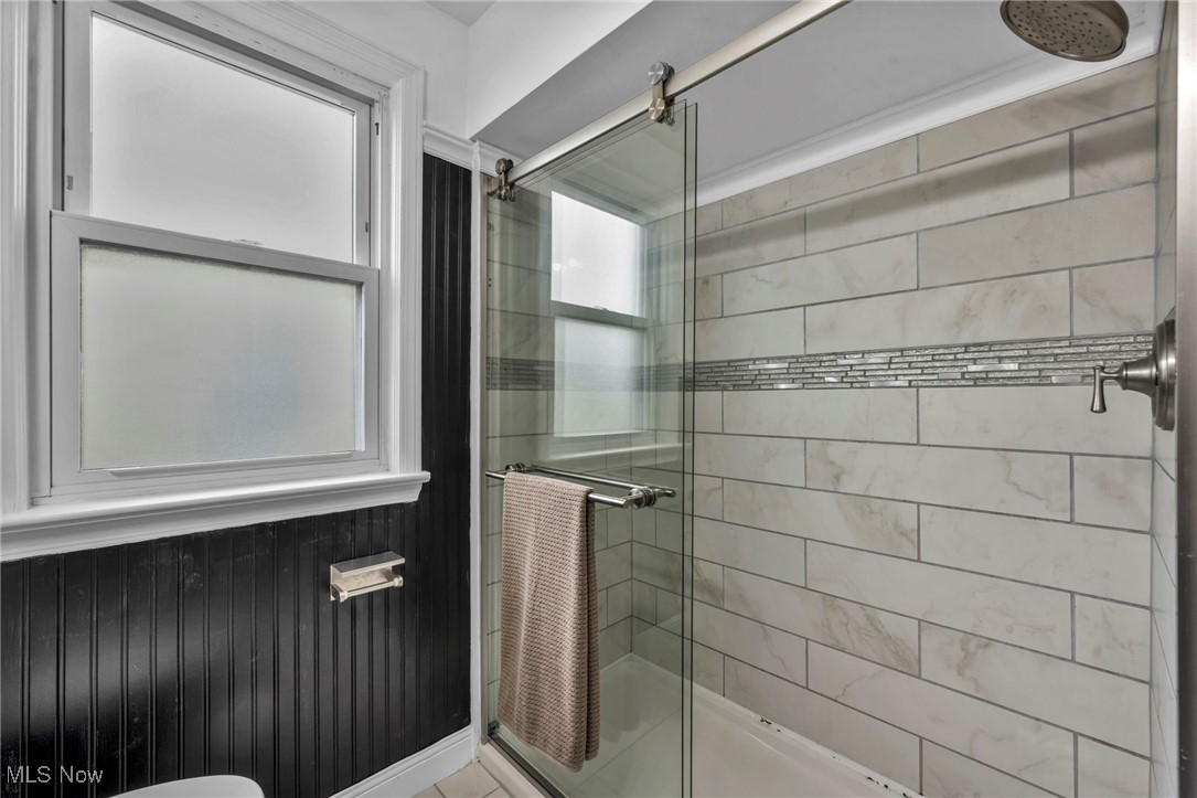1030 Lloyd Road, Wickliffe, Ohio image 16
