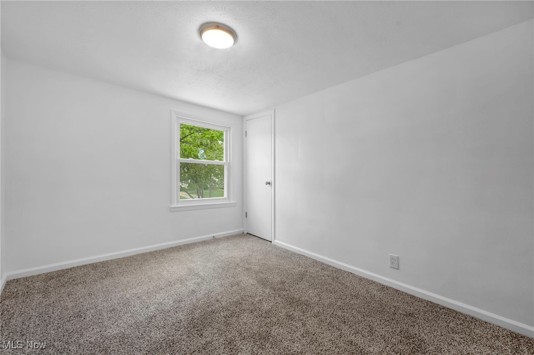 1030 Lloyd Road, Wickliffe, Ohio image 21