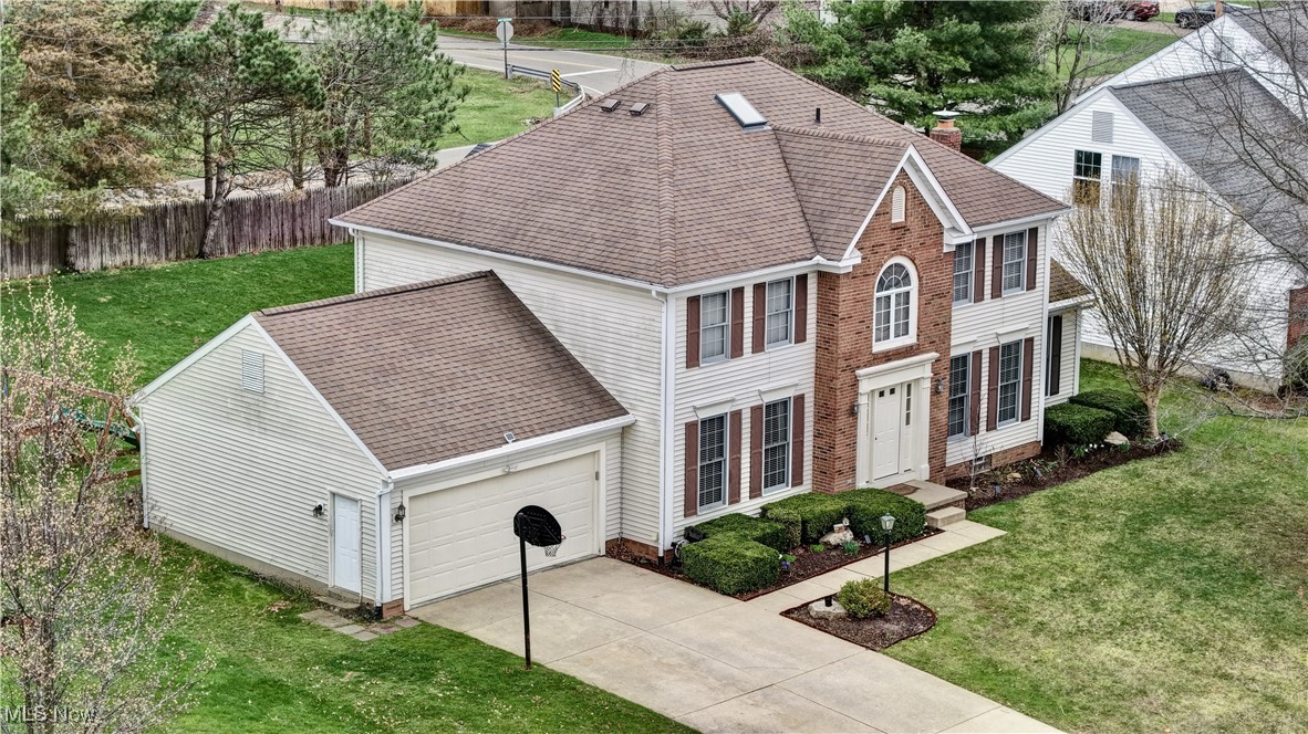 8238 N Casswell Circle, North Canton, Ohio image 5