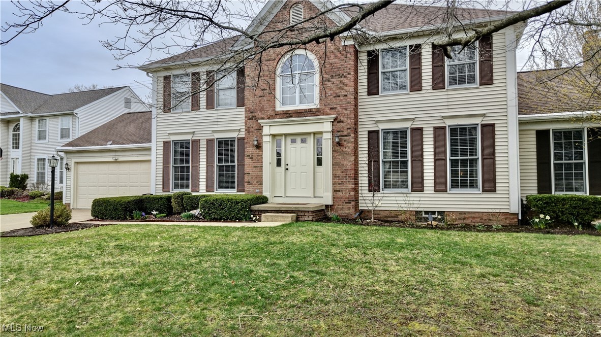 8238 N Casswell Circle, North Canton, Ohio image 2