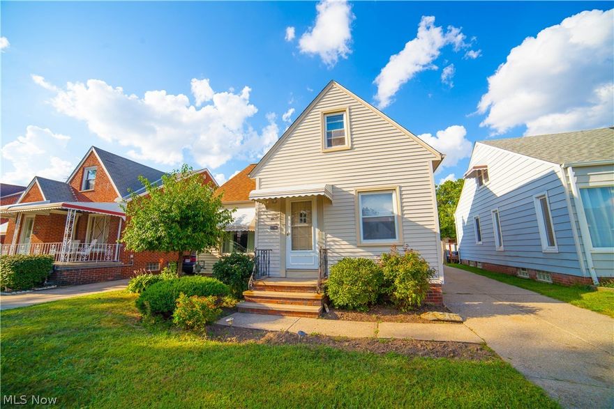 If you’re looking for a spacious FOUR bedroom bungalow in the perfect location, look no further. This well maintained Parma home has it all. New appliances and fresh updates to the kitchen and bathroom as well as a spacious two and a half car garage. Basement is finished and has loads of potential! Minutes away from I-480 and the metro parks. Walking distance from Parma Community High and Junior High School. Perfect and convenient for the right price. Schedule your showing today. Home Warranty Included with good offer.