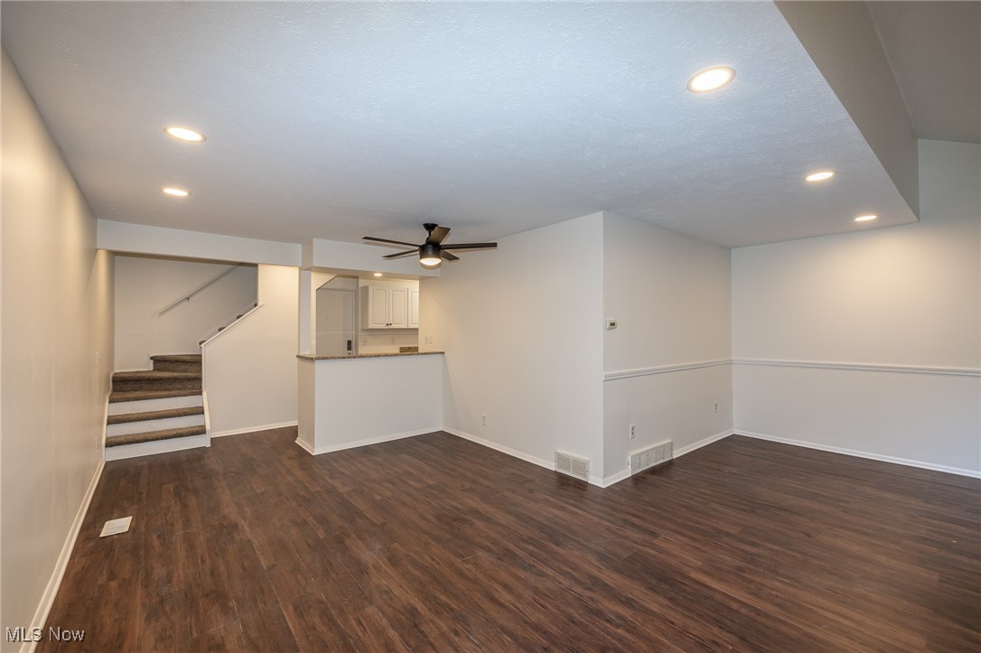 Smugglers Cove Condo - Residential