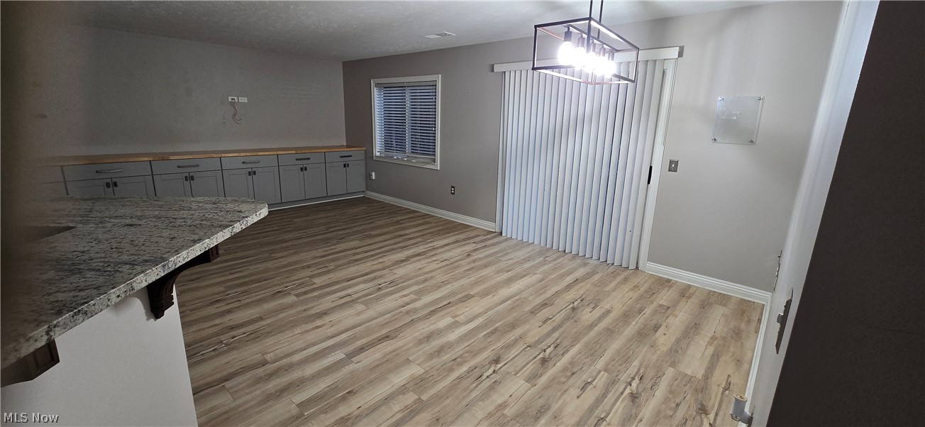 Brookledge Commons Condos - Residential