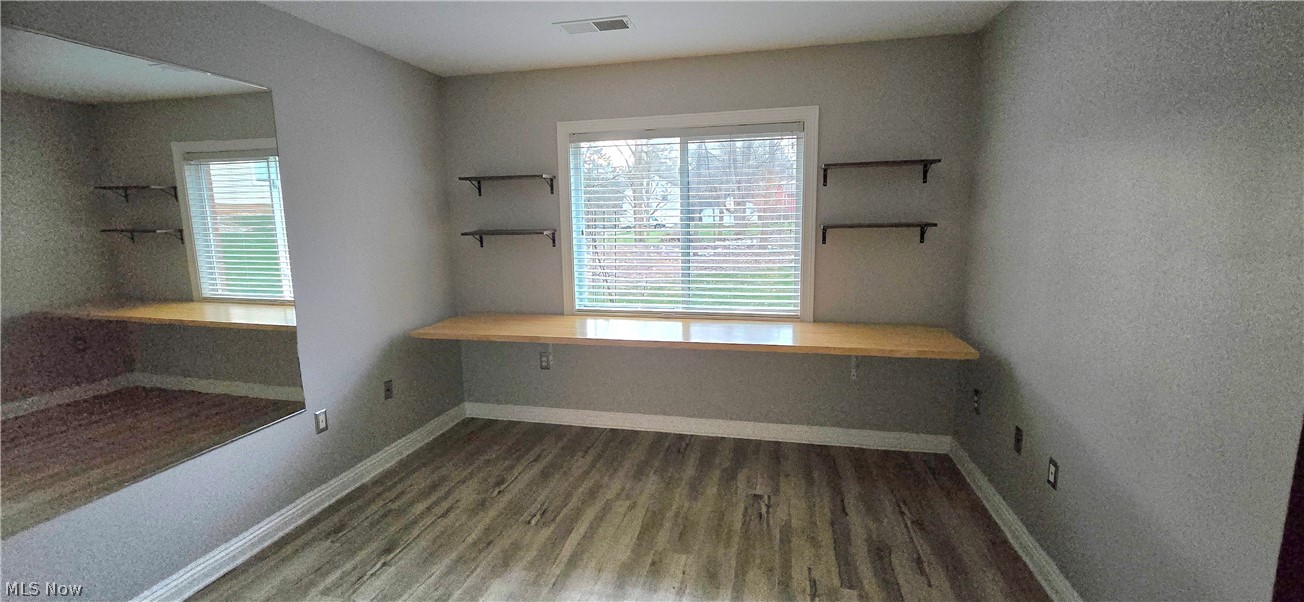 Brookledge Commons Condos - Residential