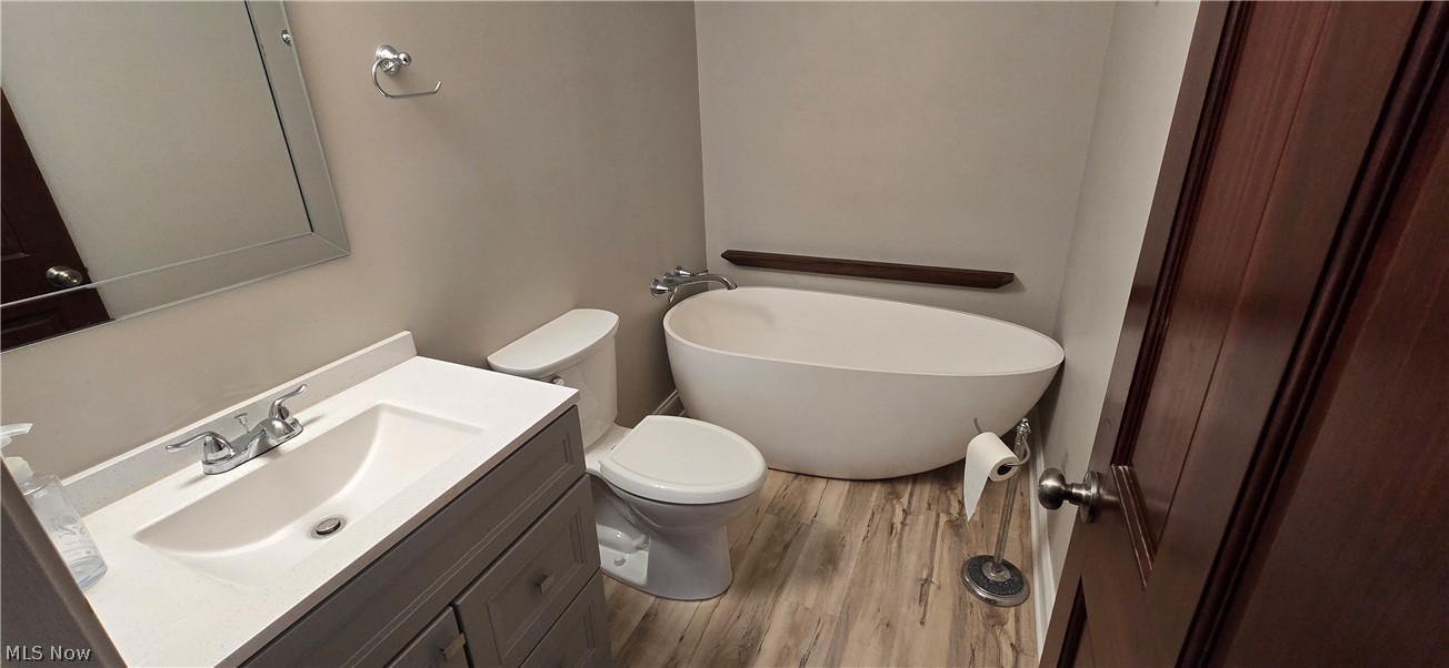 Brookledge Commons Condos - Residential