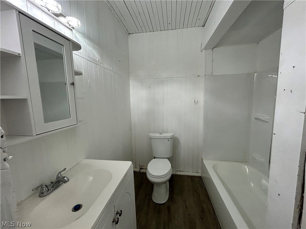 3654 E 53rd Street Studio
