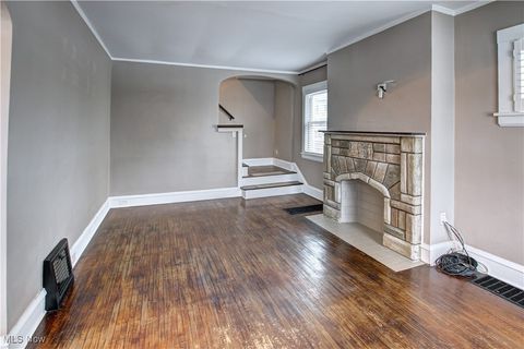 Tiny photo for 3437 W 159th Street, Cleveland, OH 44111 (MLS # 5180097)