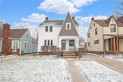 Photo of 3437 W 159th Street, Cleveland, OH 44111 (MLS # 5180097)