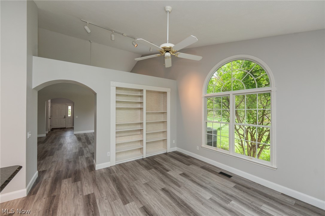 Quail Rdg Condo - Residential