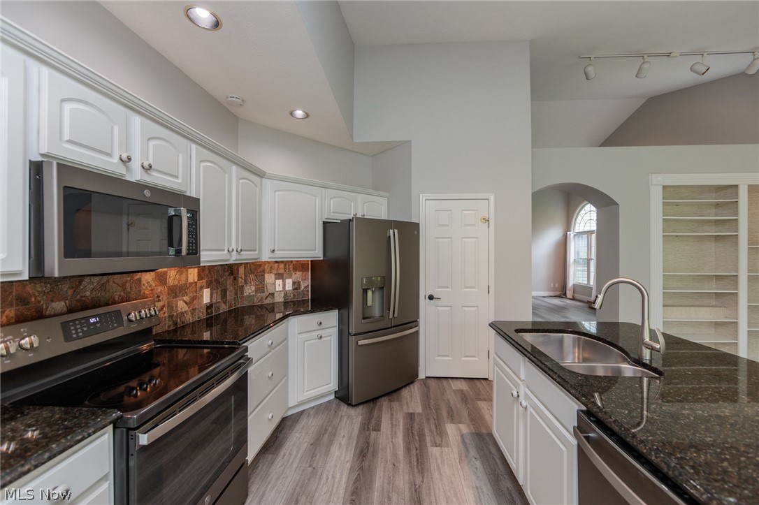 Quail Rdg Condo - Residential