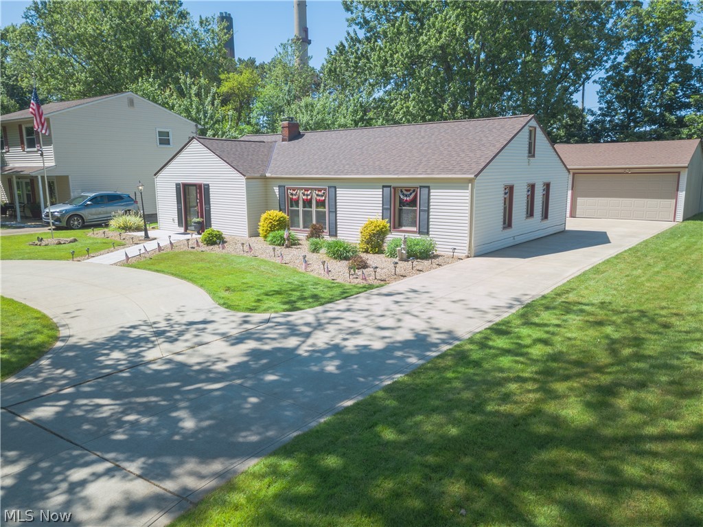 Lake Shore Blvd Estates - Residential