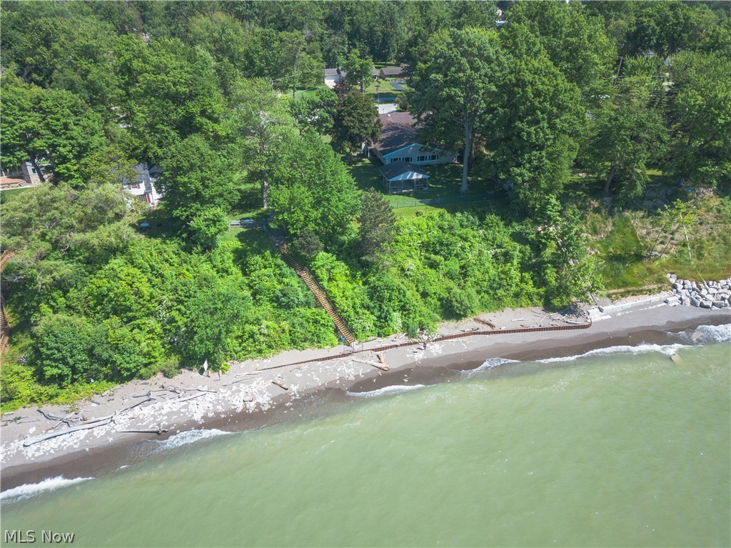 Lake Shore Blvd Estates - Residential